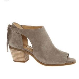 Lucky Women 9 M Betsee Open Peep Toe Suede Bootie Taupe Cut Out Block Heel